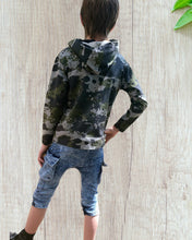 Load image into Gallery viewer, Kids Camo hoodie
