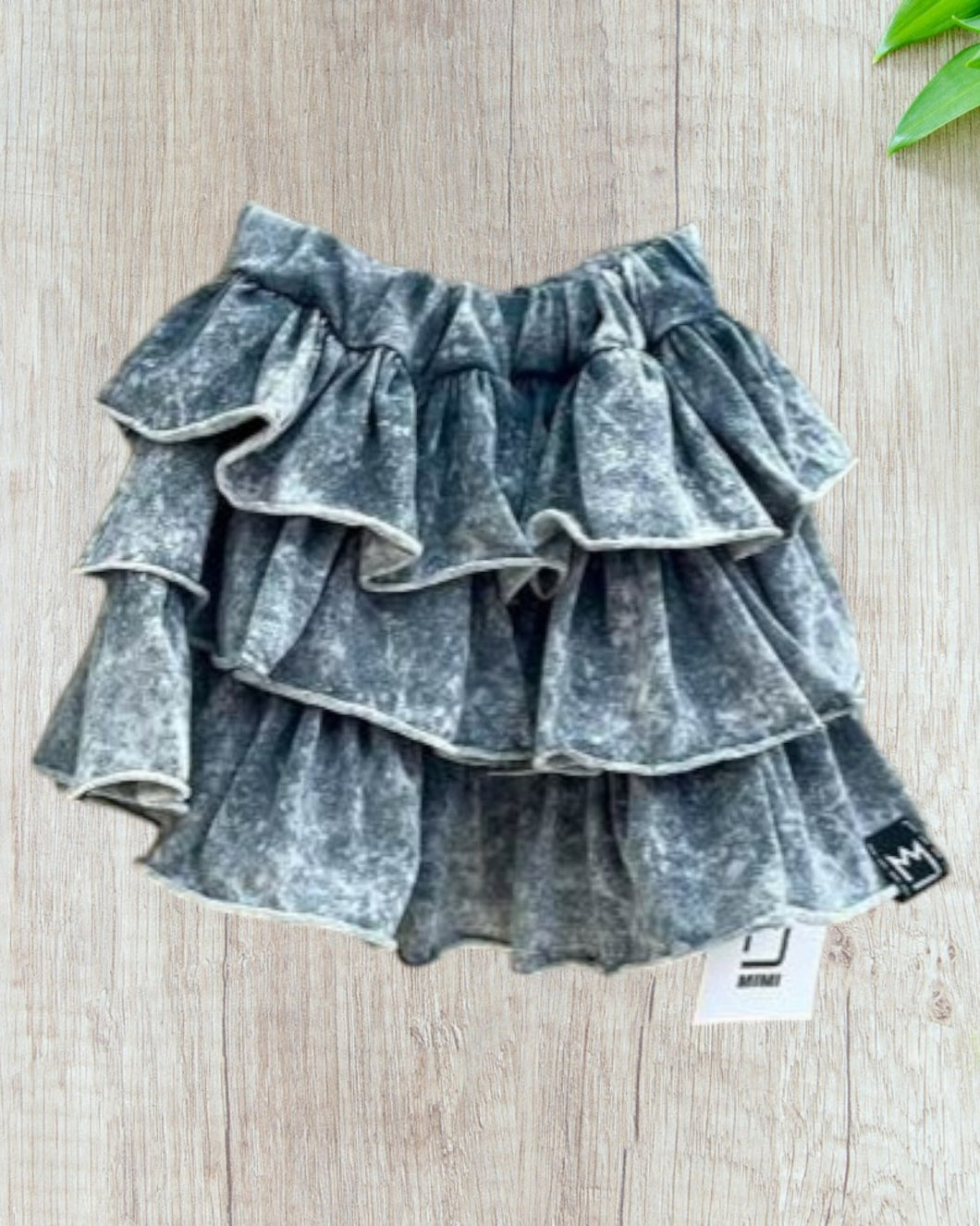 gray ruffle skirt